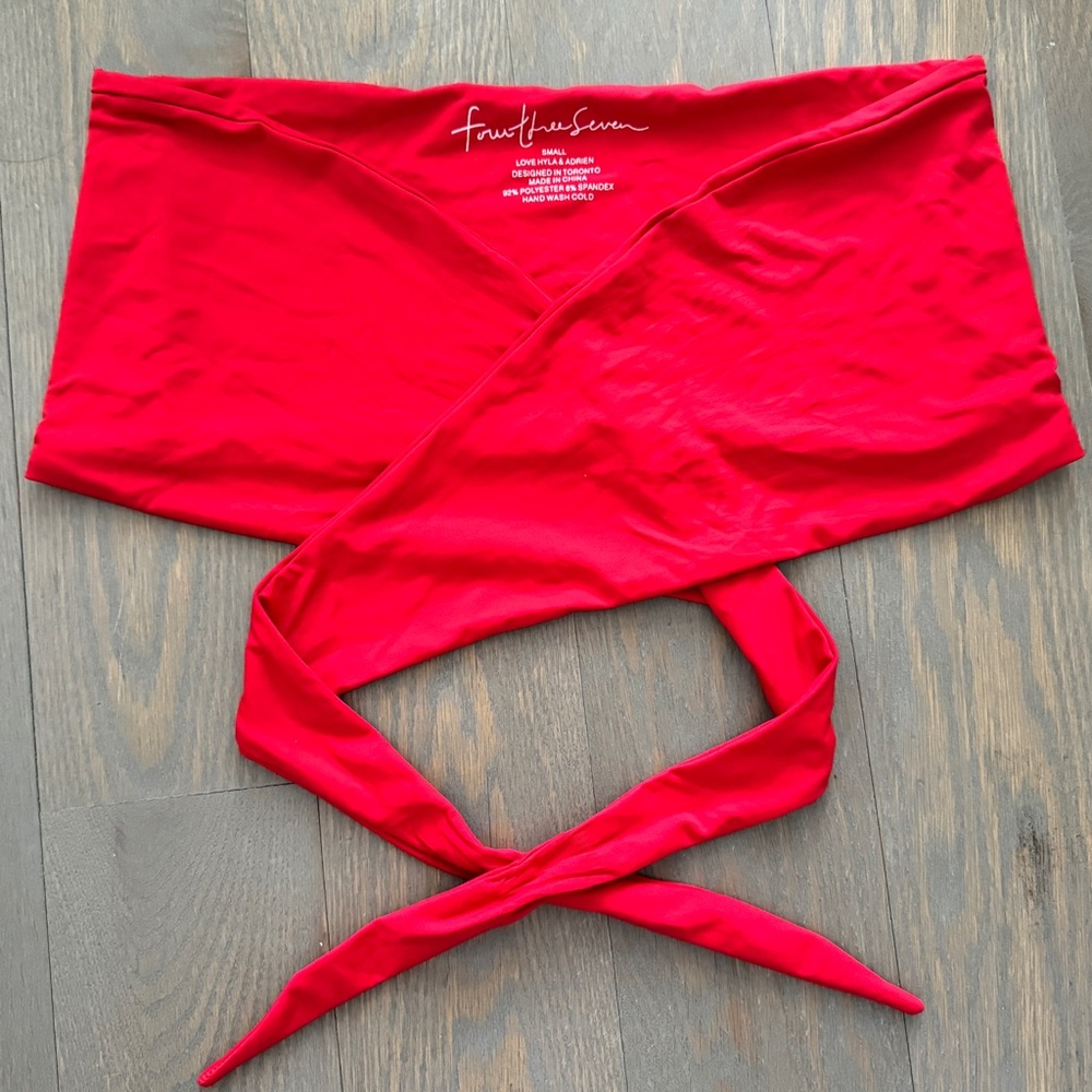 437 Bandeau Reversible Bikini Top in Red.